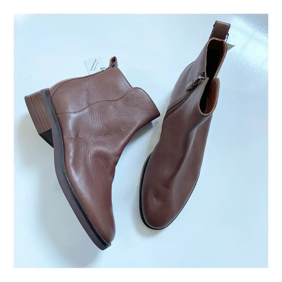 NEW Cole Haan River Waterproof Pebbled Leather Booties size 10 - Picture 2 of 13